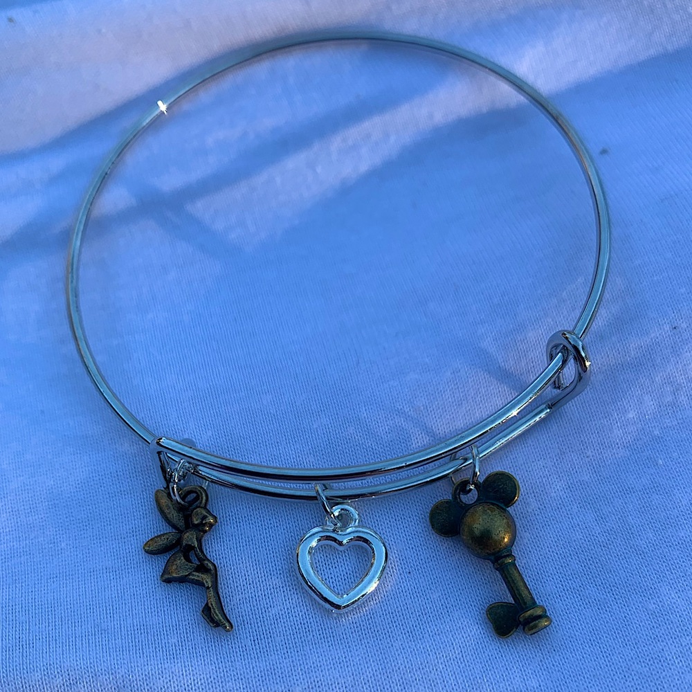 Brand New! Handmade! Adjustable Charm Bangle Bracelet!